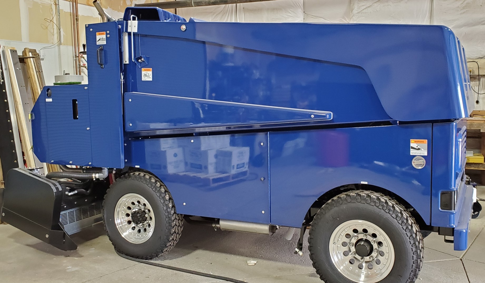 name-the-zamboni-contest-glacier-ice-rink